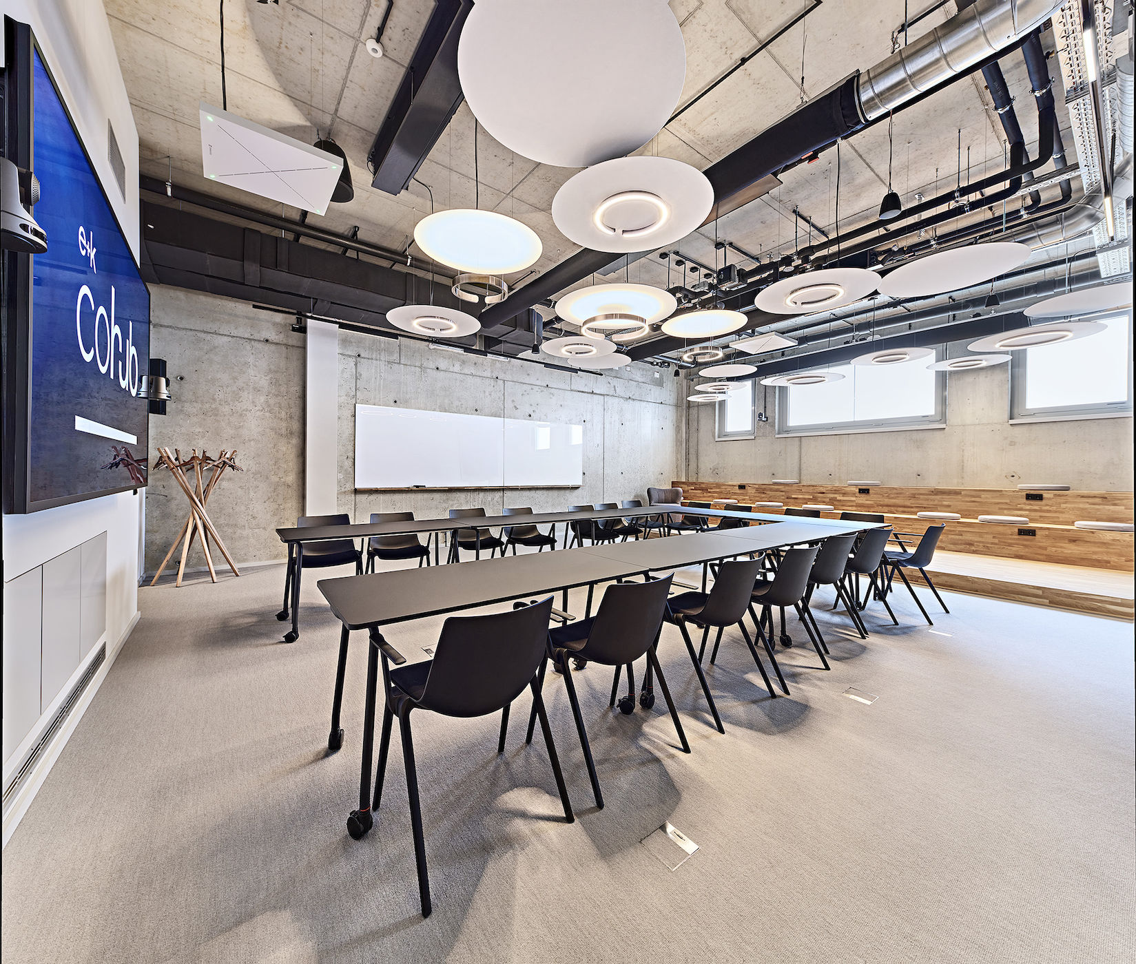 e+k cohub