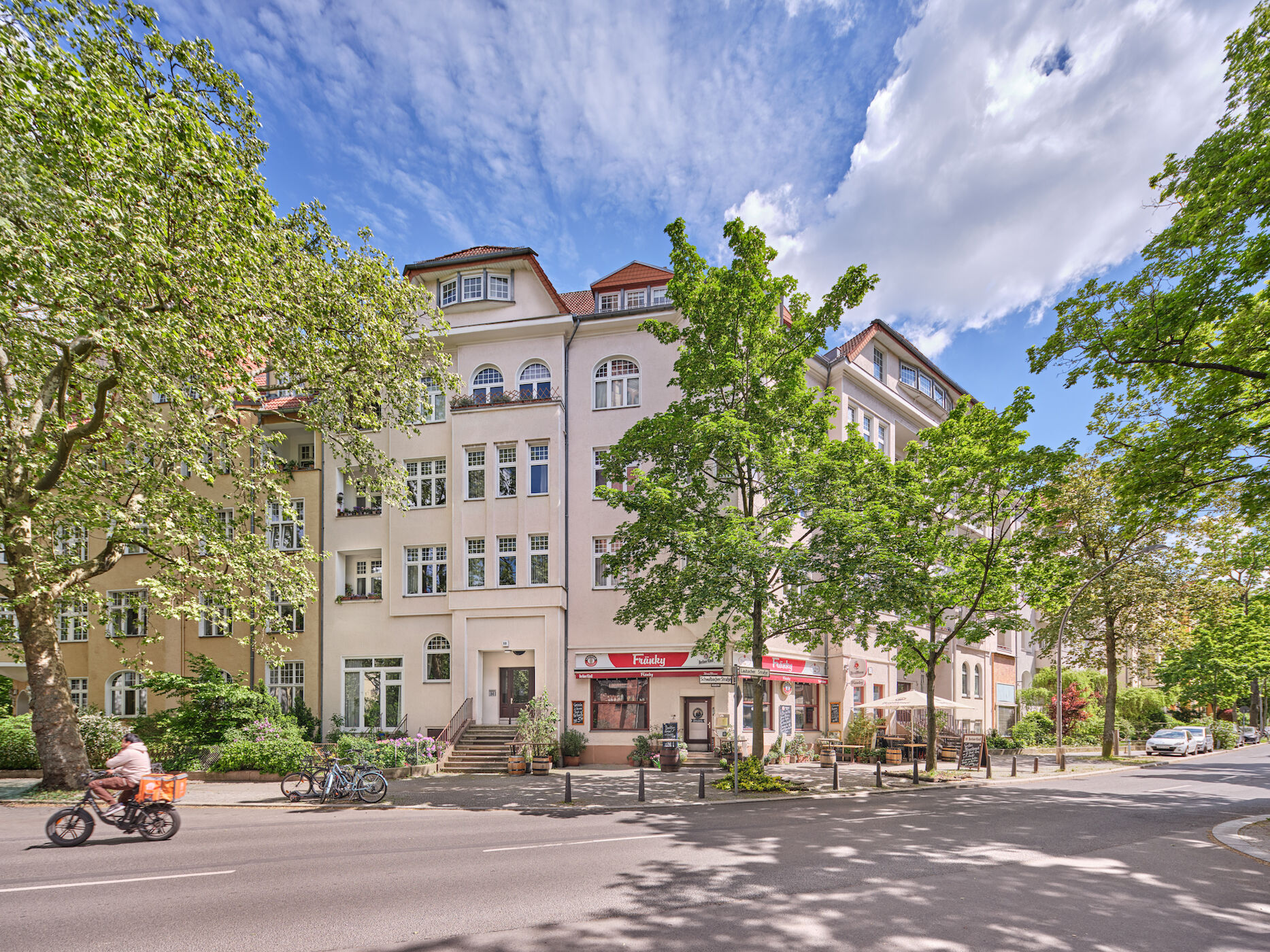 Laubacherstraße 10, Berlin